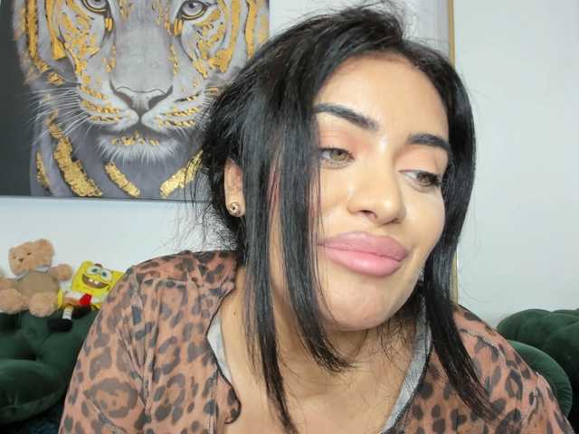 SweetPrya's BongaCams show and profile