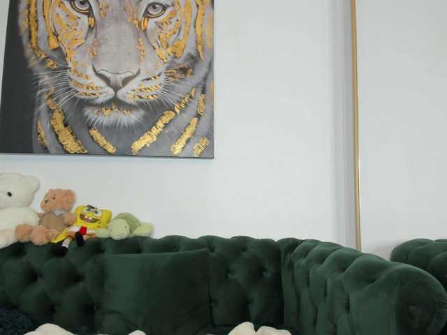 SweetPrya's BongaCams show and profile