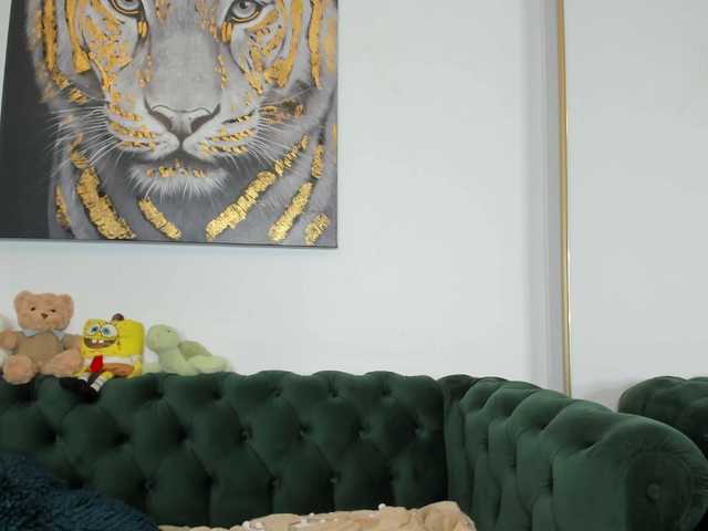 SweetPrya's BongaCams show and profile