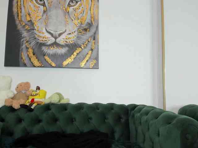 SweetPrya Live Webcam on BongaCams