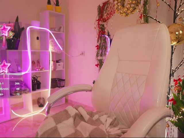 thecatt's BongaCams show and profile