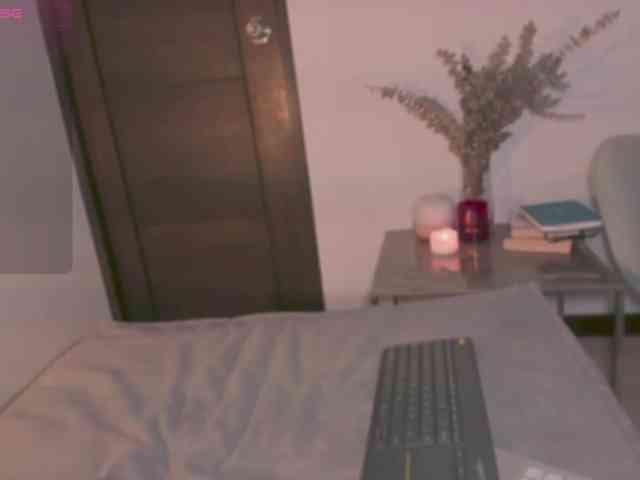 adult live cam Zelesthe-19