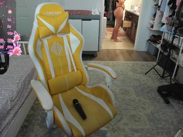 sweetbuttocks live sex