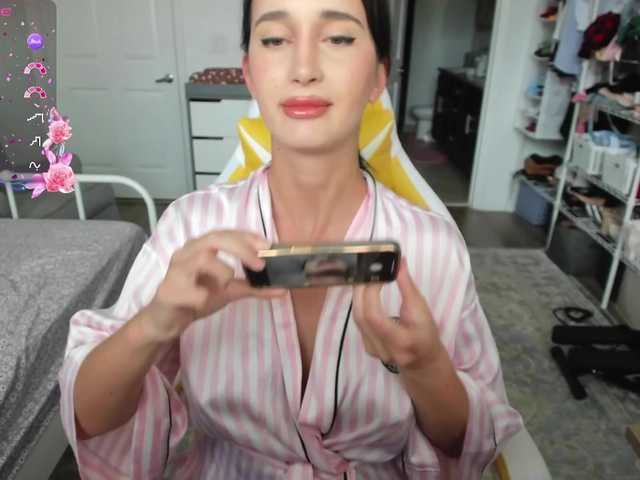 SweetButtocks's BongaCams show and profile