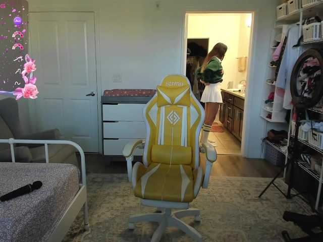 SweetButtocks's BongaCams show and profile