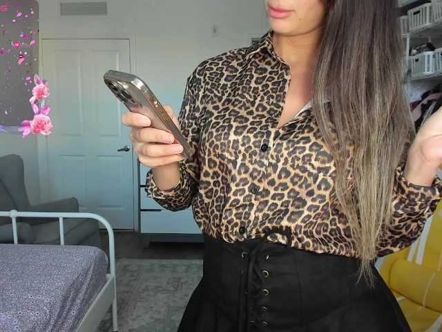 SweetButtocks's BongaCams show and profile