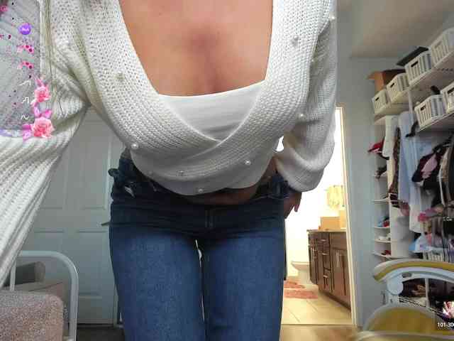 SweetButtocks Live Webcam on BongaCams