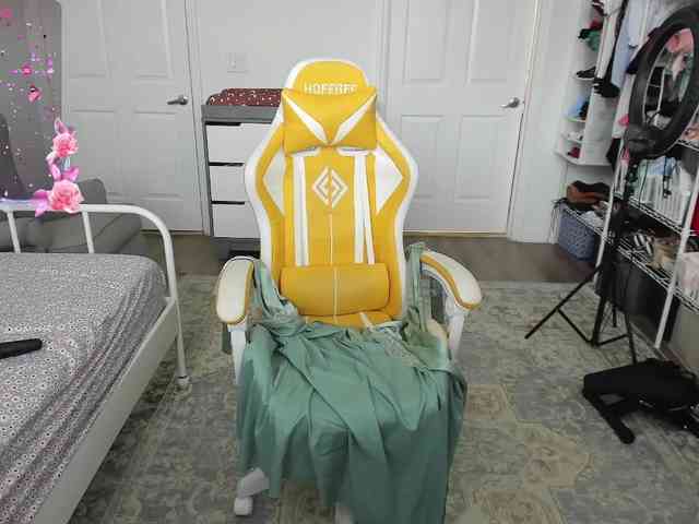 SweetButtocks webcam