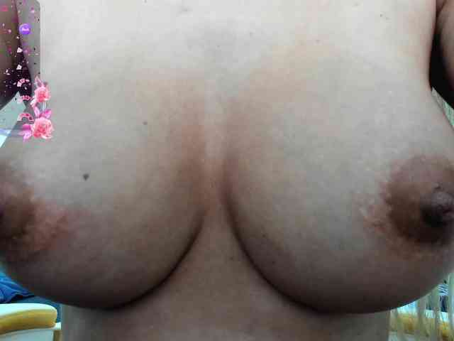 SweetButtocks webcam