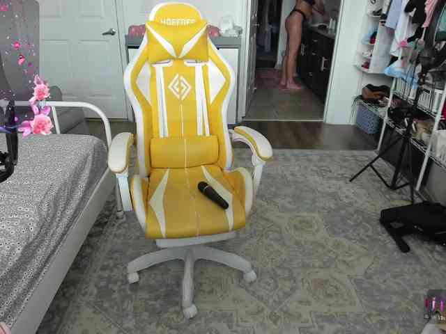 SweetButtocks webcam