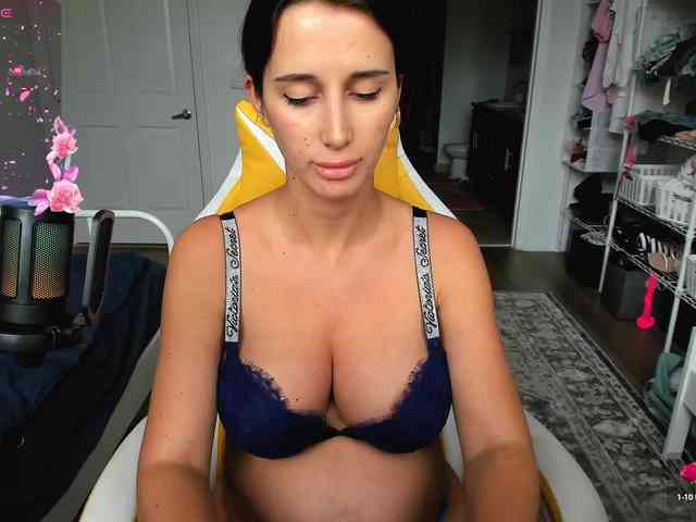 SweetButtocks webcam