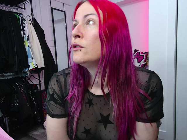 gennyrock's BongaCams show and profile