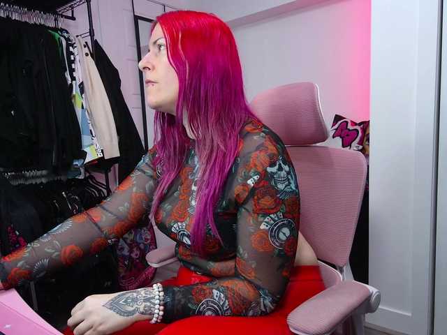 gennyrock's BongaCams show and profile