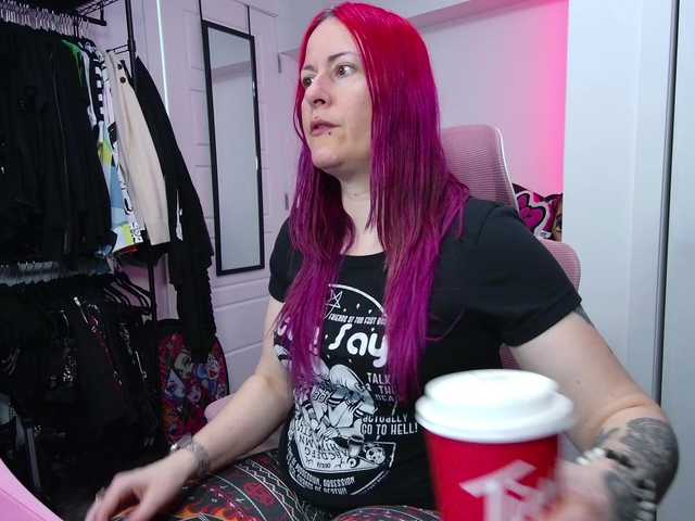 gennyrock's BongaCams show and profile