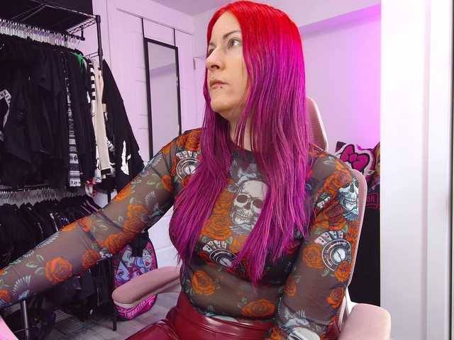 gennyrock's BongaCams show and profile