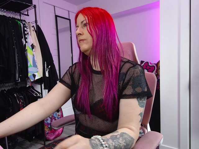 gennyrock's BongaCams show and profile