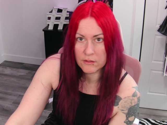 gennyrock from BongaCams is Freechat