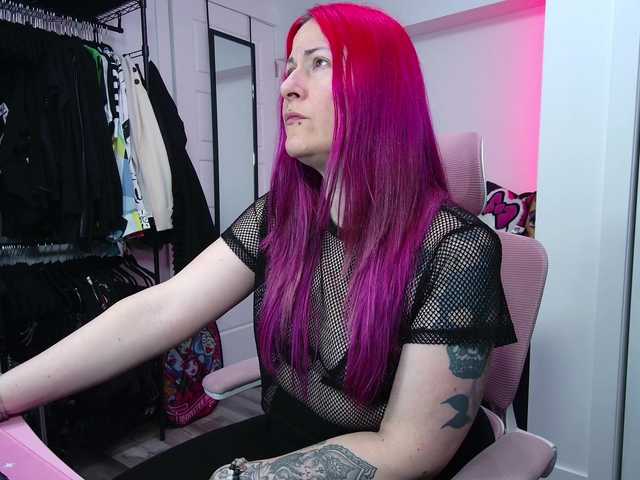 gennyrock live cam profile