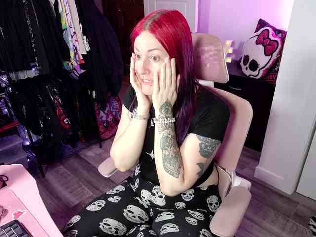 gennyrock Live Webcam on BongaCams