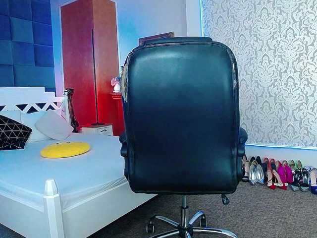 Miss-Kora's BongaCams show and profile