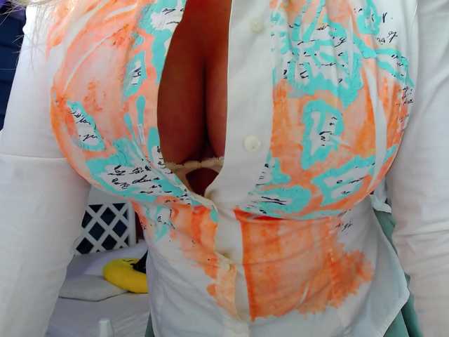 Miss-Kora's BongaCams show and profile