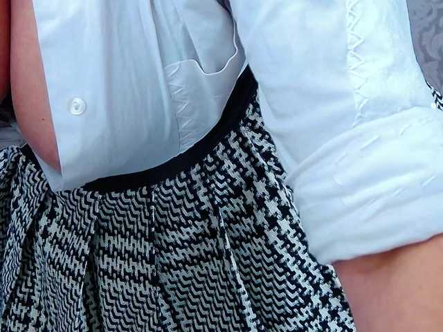 Miss-Kora's BongaCams show and profile