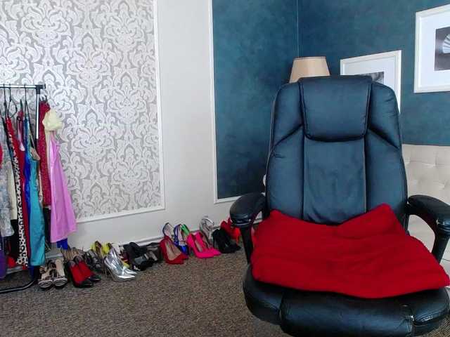 Miss-Kora's BongaCams show and profile