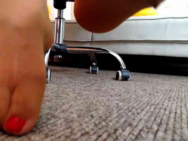 Miss-Kora webcam