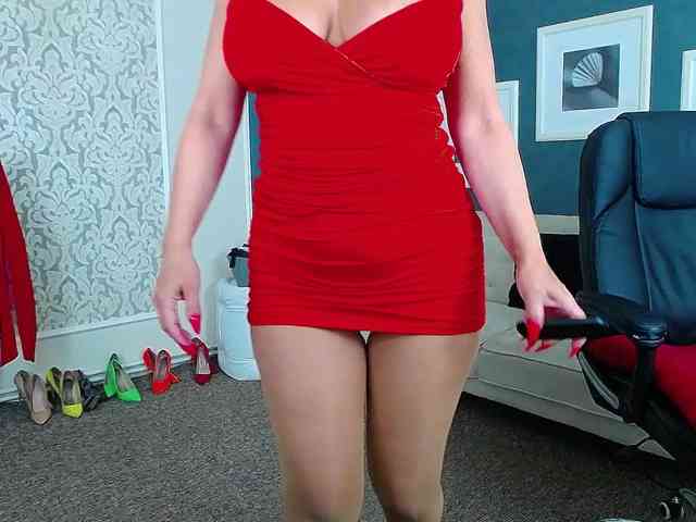 Miss-Kora webcam
