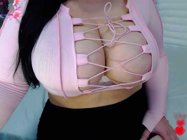 ValeriWow's BongaCams show and profile