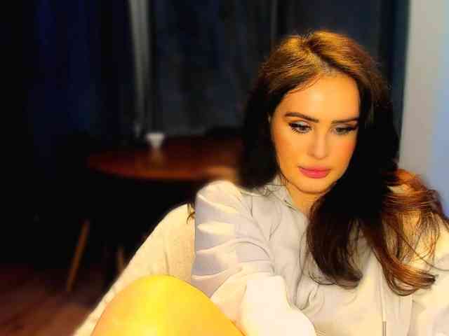 GreatBoobella webcam