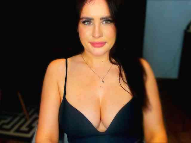 GreatBoobella webcam