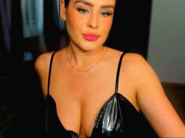 GreatBoobella webcam