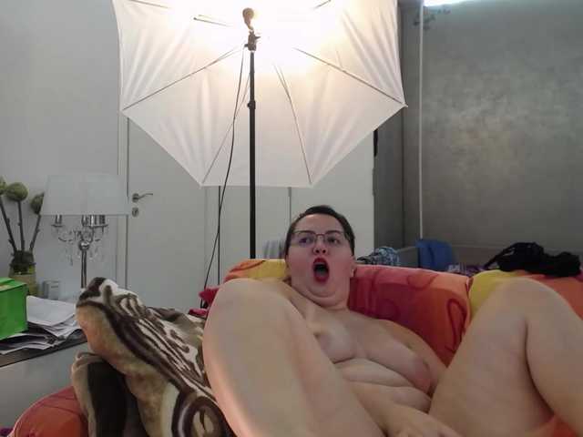 ILoveToFeelU from BongaCams is Freechat