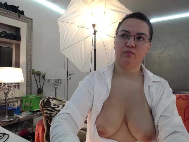 ILoveToFeelU from BongaCams is Freechat