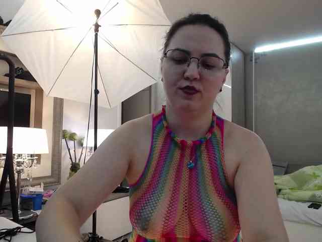 ILoveToFeelU webcam