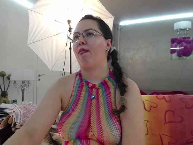ILoveToFeelU's Sexcam