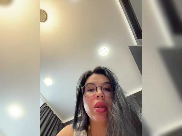 Vero19nika's BongaCams show and profile