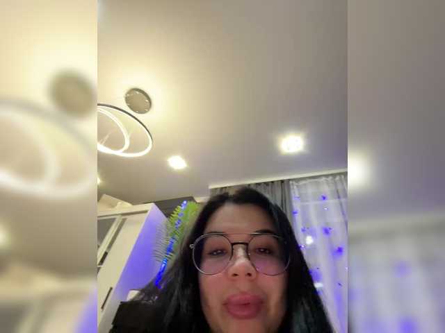 Vero19nika's BongaCams show and profile
