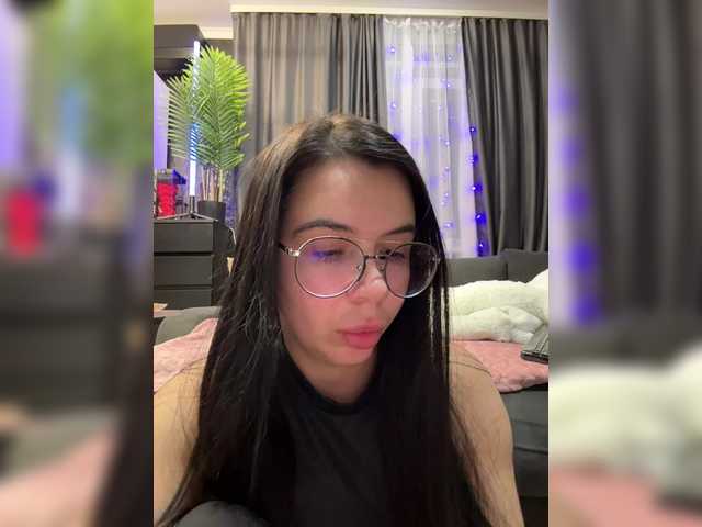 Vero19nika's BongaCams show and profile