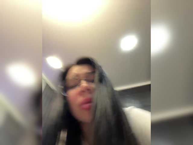 go to chat with MagicMelody