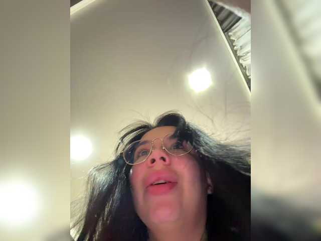 go to chat with MagicMelody