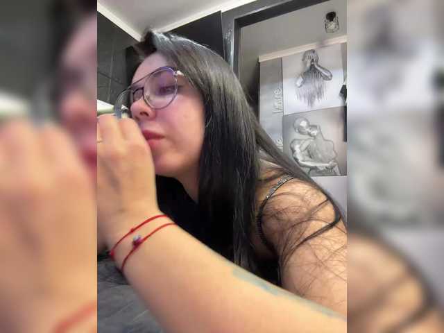 Vero19nika's BongaCams show and profile