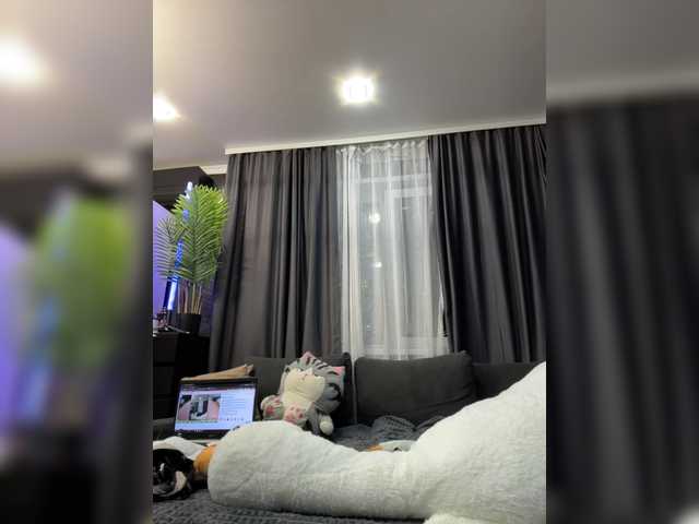 go to chat with MagicMelody