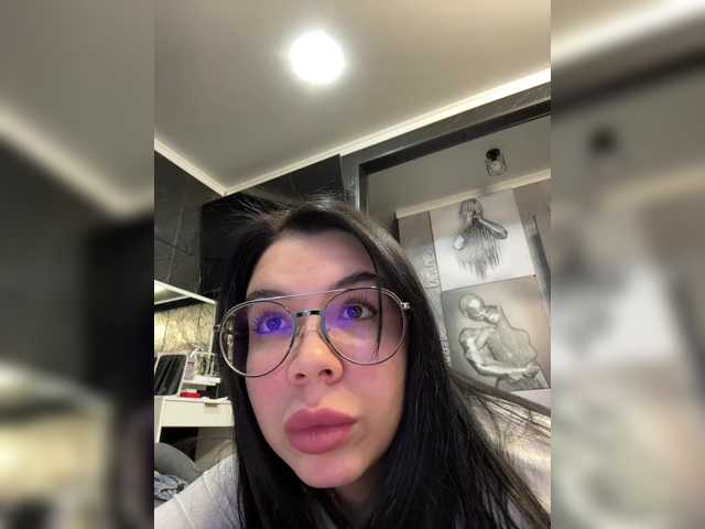 Vero19nika's BongaCams show and profile