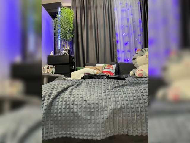 Vero19nika Live Cam on BongaCams and RICams