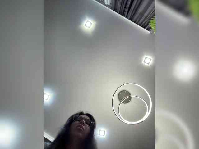 Vero19nika Live Webcam on BongaCams