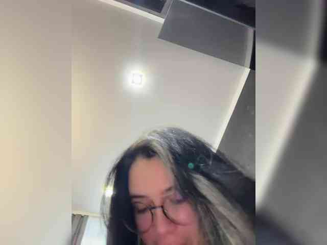 naked webcam Vero19nika