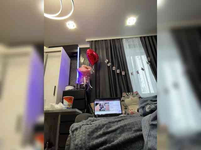 Vero19nika Live Webcam on BongaCams