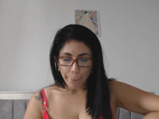 dayanahotxx's BongaCams show and profile